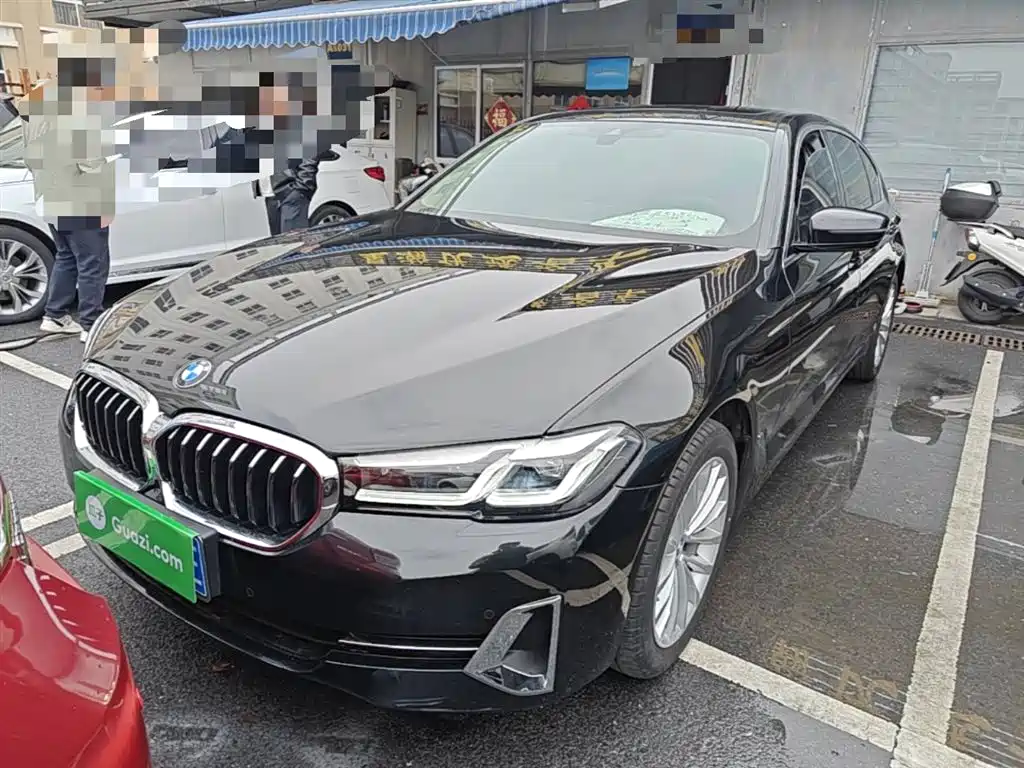 BMW 5 Series 2023