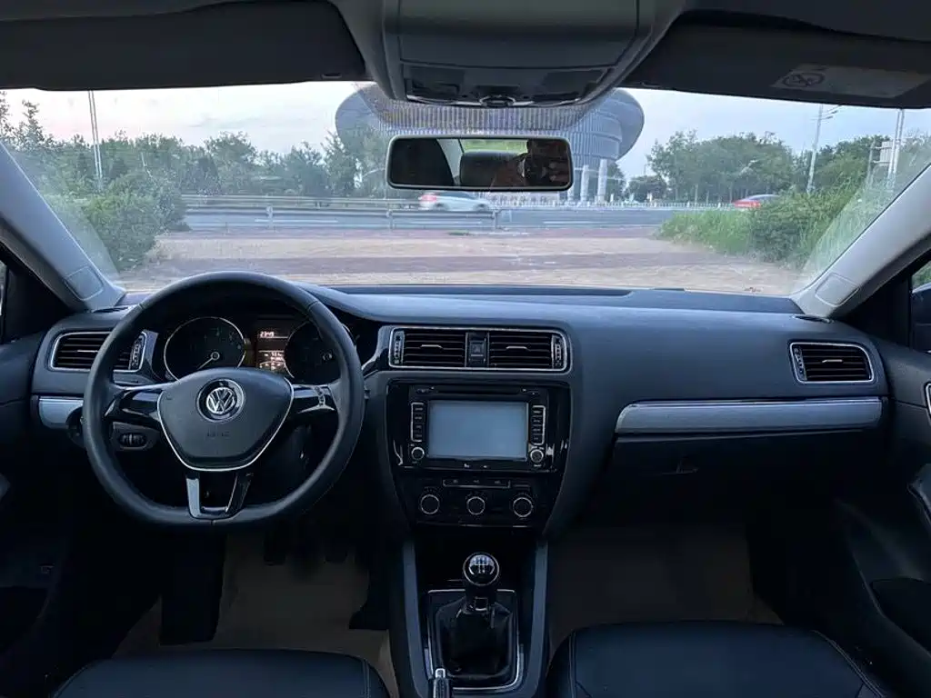Volkswagen Sagitar — миниатюра 9