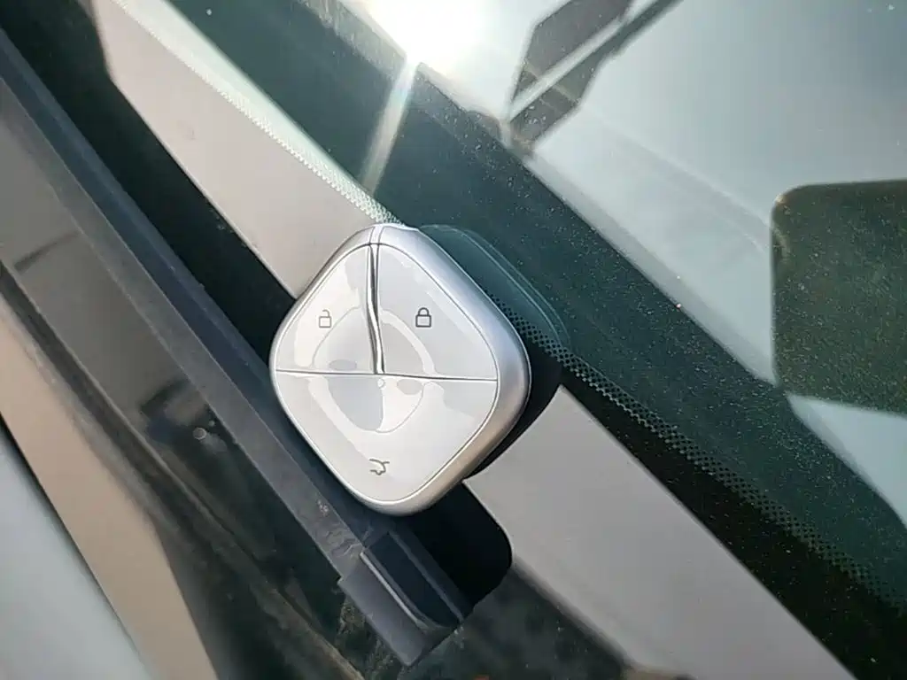 Baojun Yueye Plus — миниатюра 9