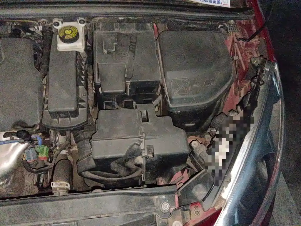 Peugeot 308 — миниатюра 23
