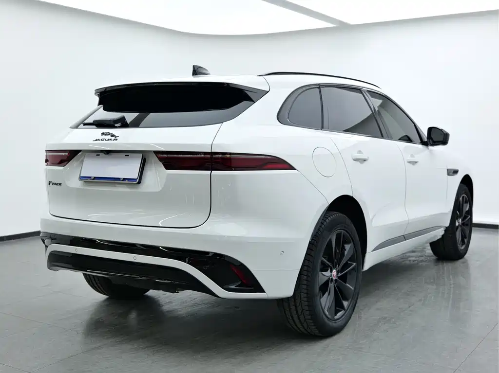 JAGUAR F PACE