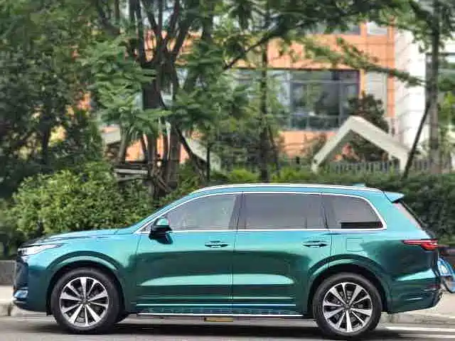 Li Auto ONE 2020 6 мест