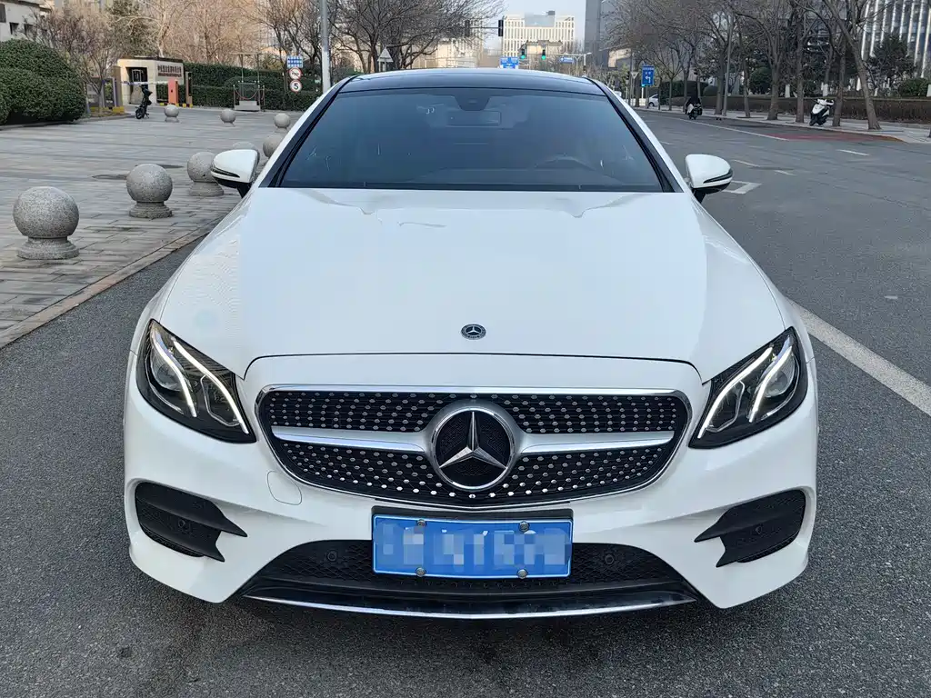 Mercedes-Benz E-Class E 2019 E 200 4MATIC