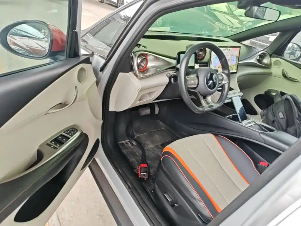BYD Dolphin — миниатюра 16