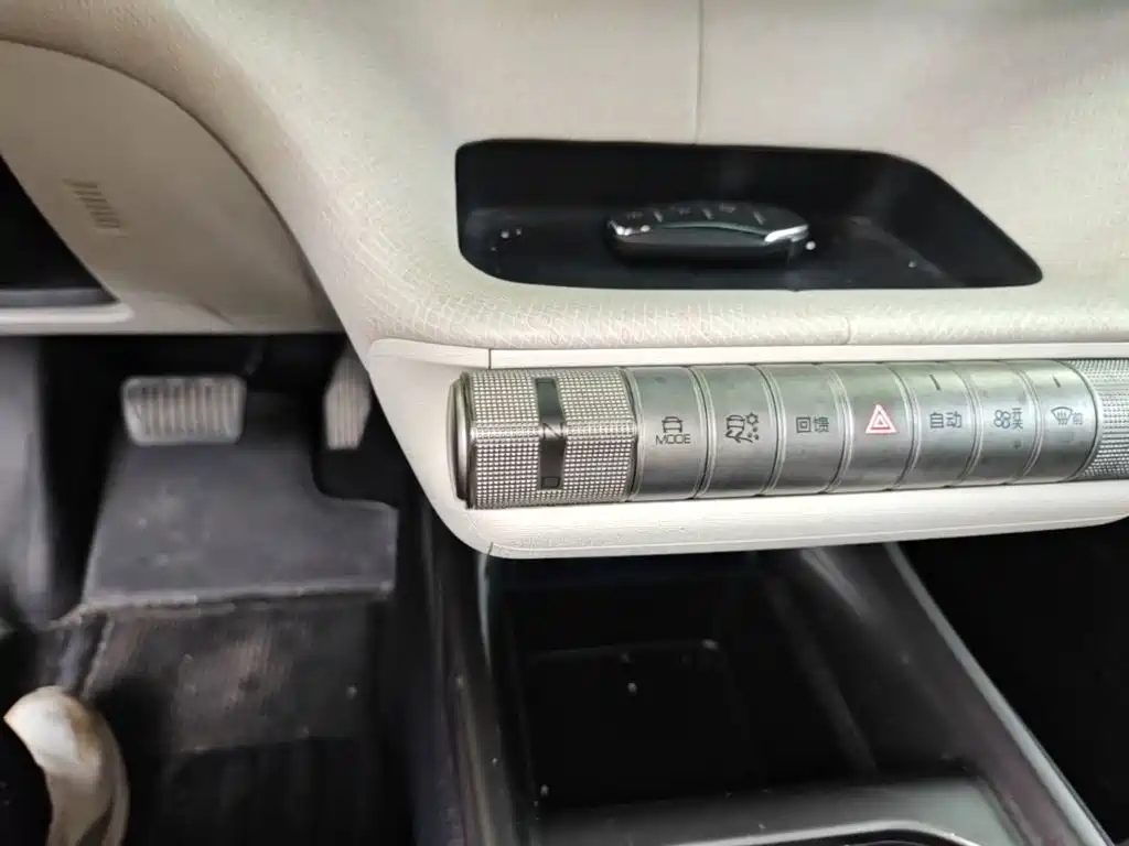 BYD Dolphin — миниатюра 14
