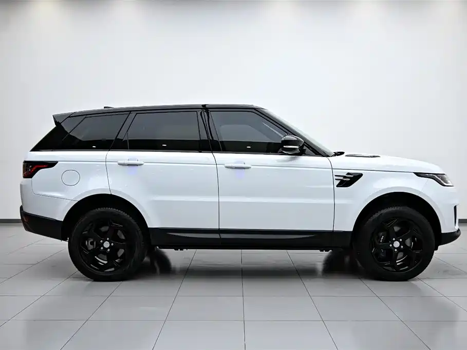 Land Rover Range Rover Sport Sport 2022 P400e SE