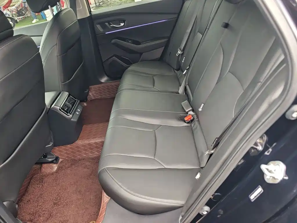 Honda Accord — миниатюра 17