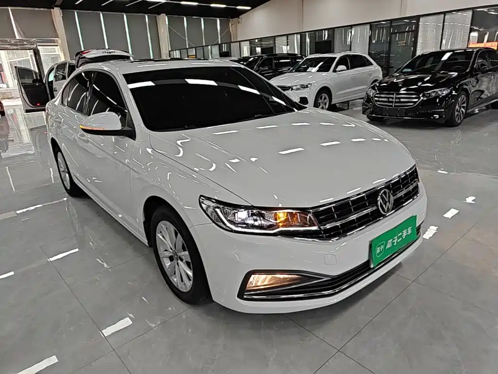 Volkswagen Bora — миниатюра 4