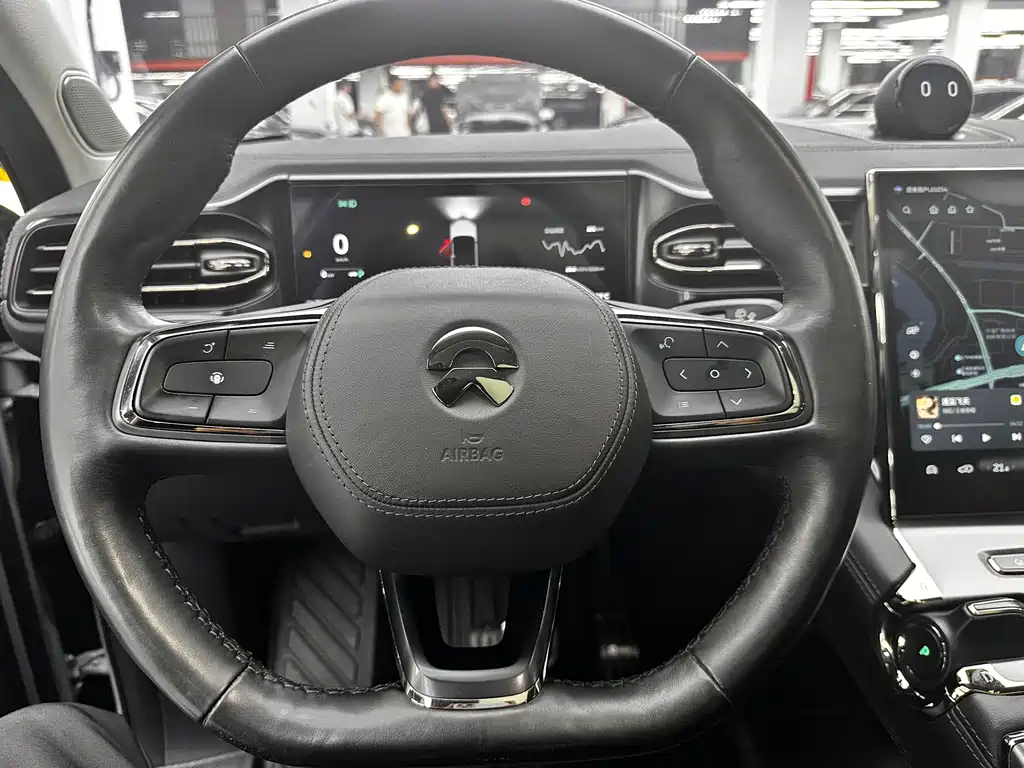 NIO ES6 — миниатюра 5