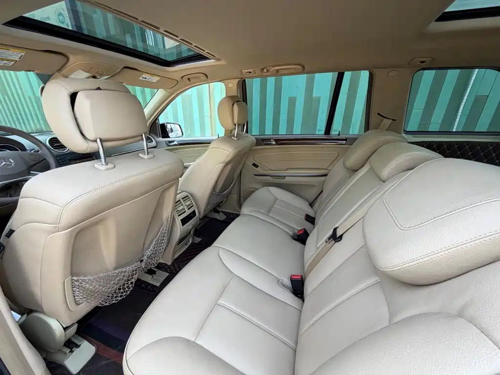 Mercedes-Benz GL-Class — миниатюра 8