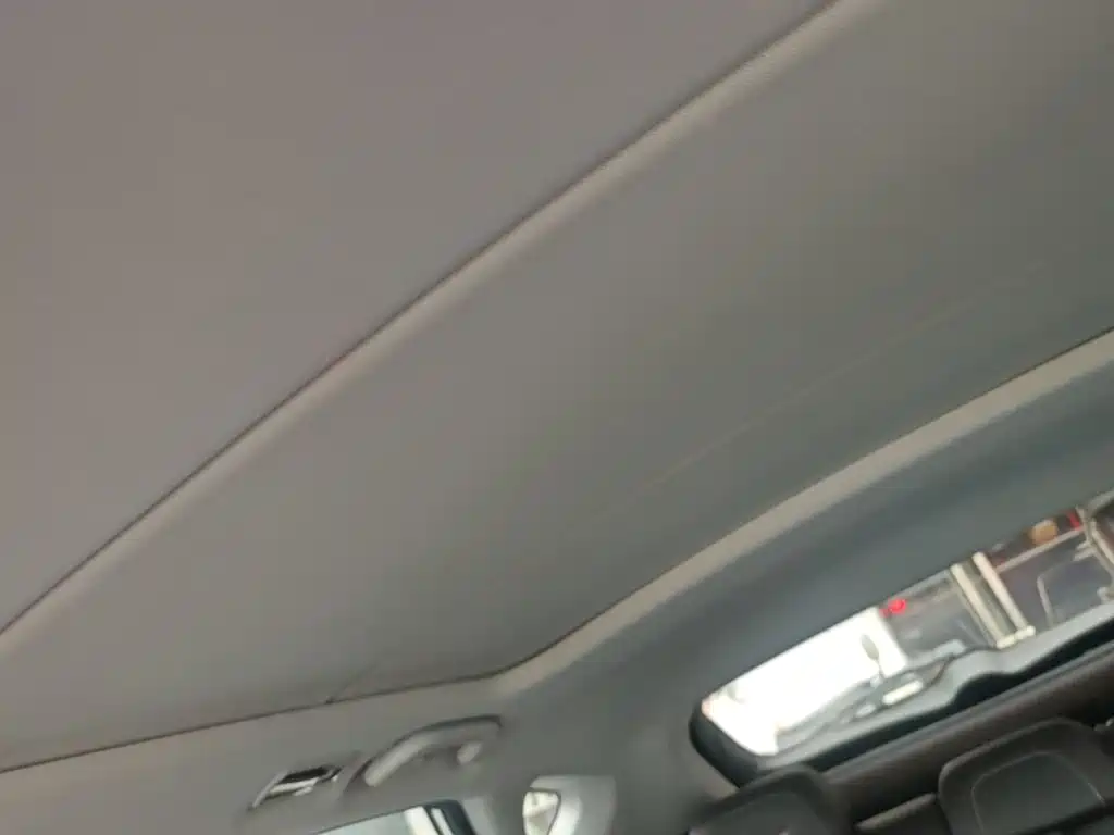 Geely Emgrand S — миниатюра 18
