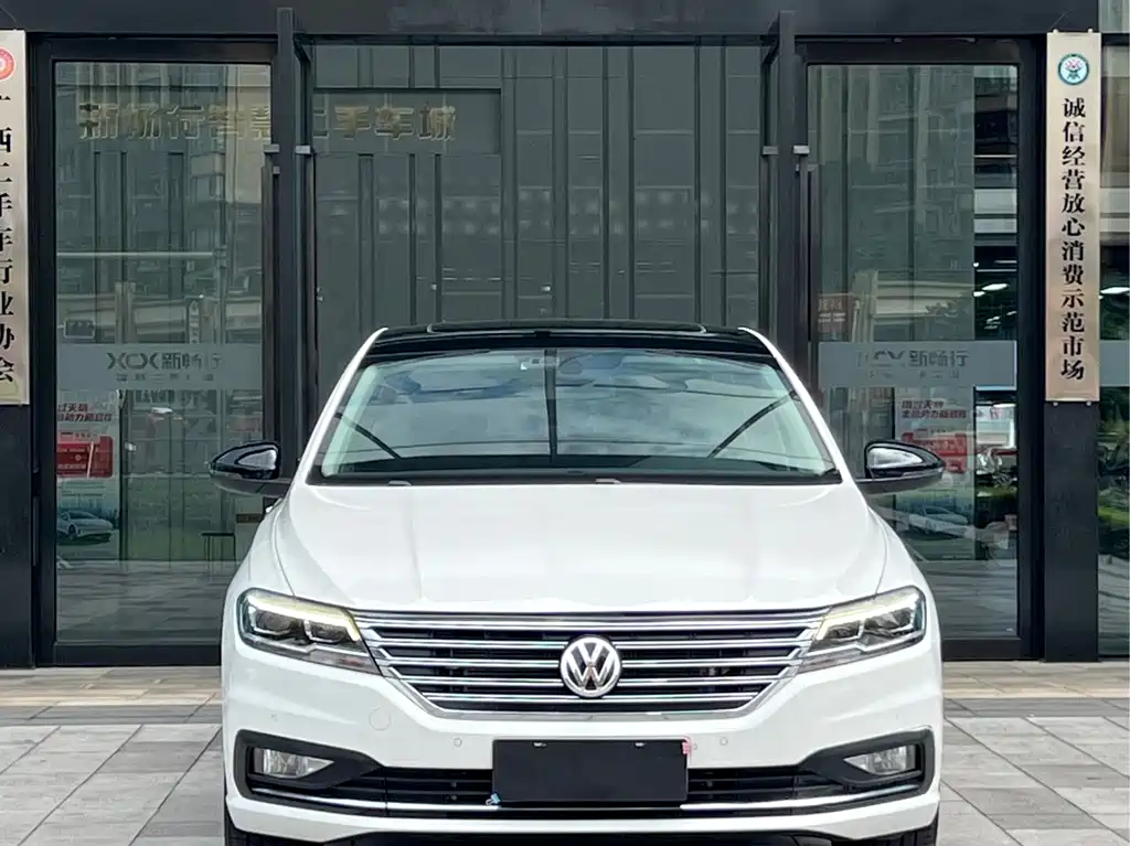 Volkswagen Lavida — миниатюра 2