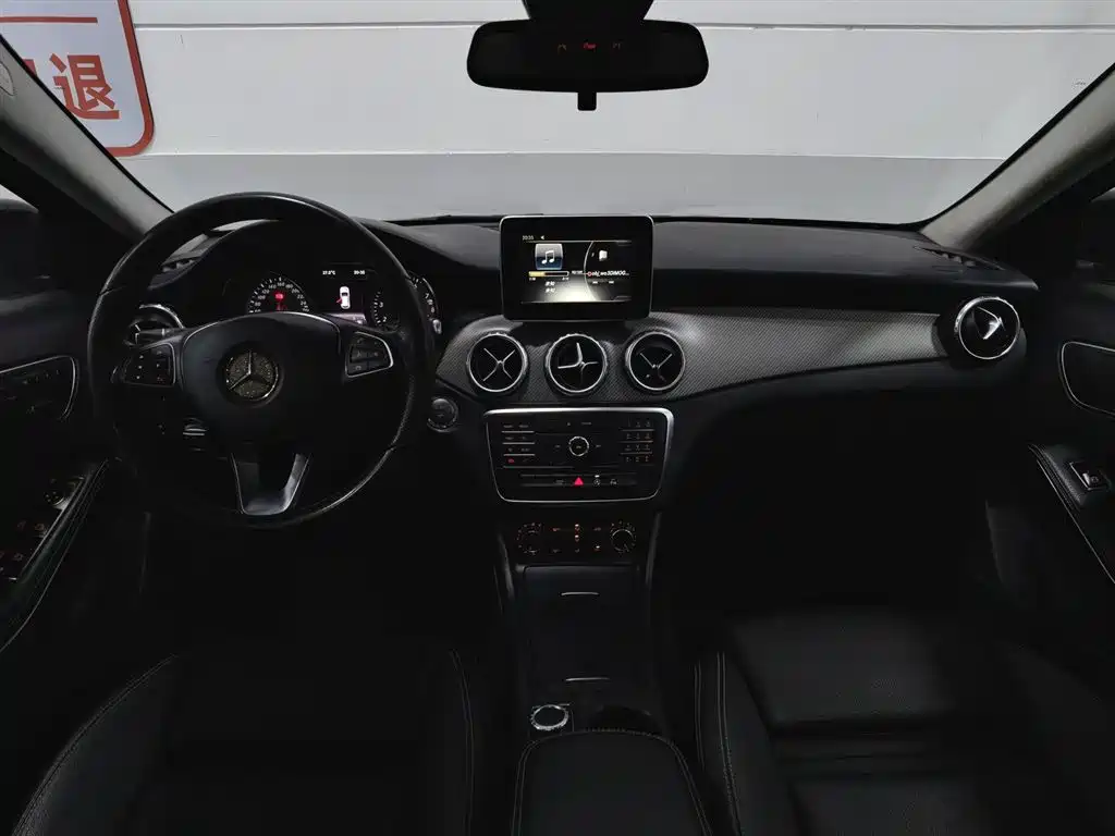 Mercedes-Benz GLA 2016 GLA 200
