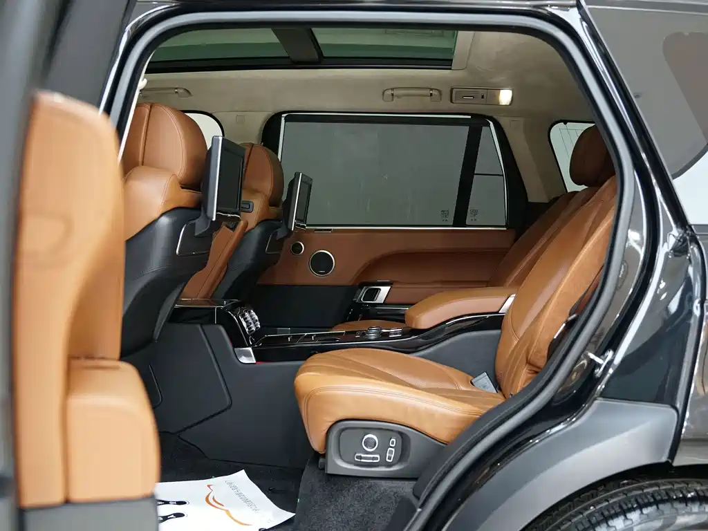 Land Rover Range Rover — миниатюра 13