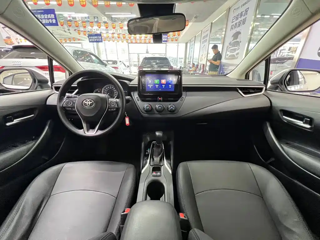 Toyota Corolla — миниатюра 8