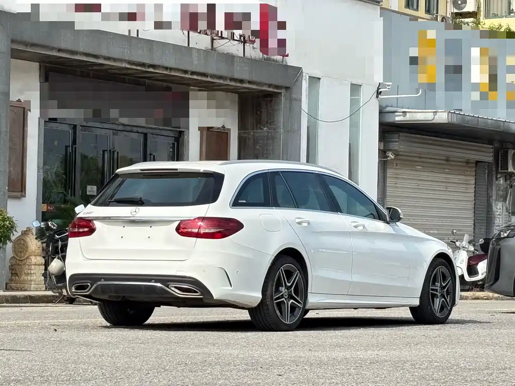 Mercedes-Benz C-Class (Import) — миниатюра 21