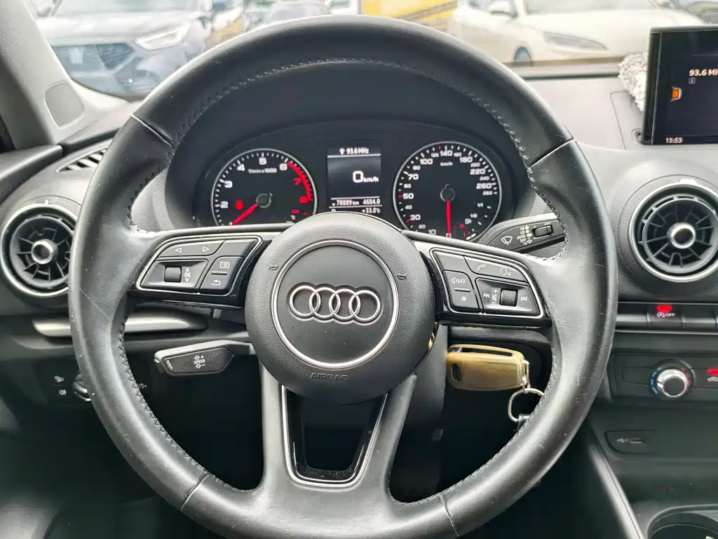 Audi A3 — миниатюра 9