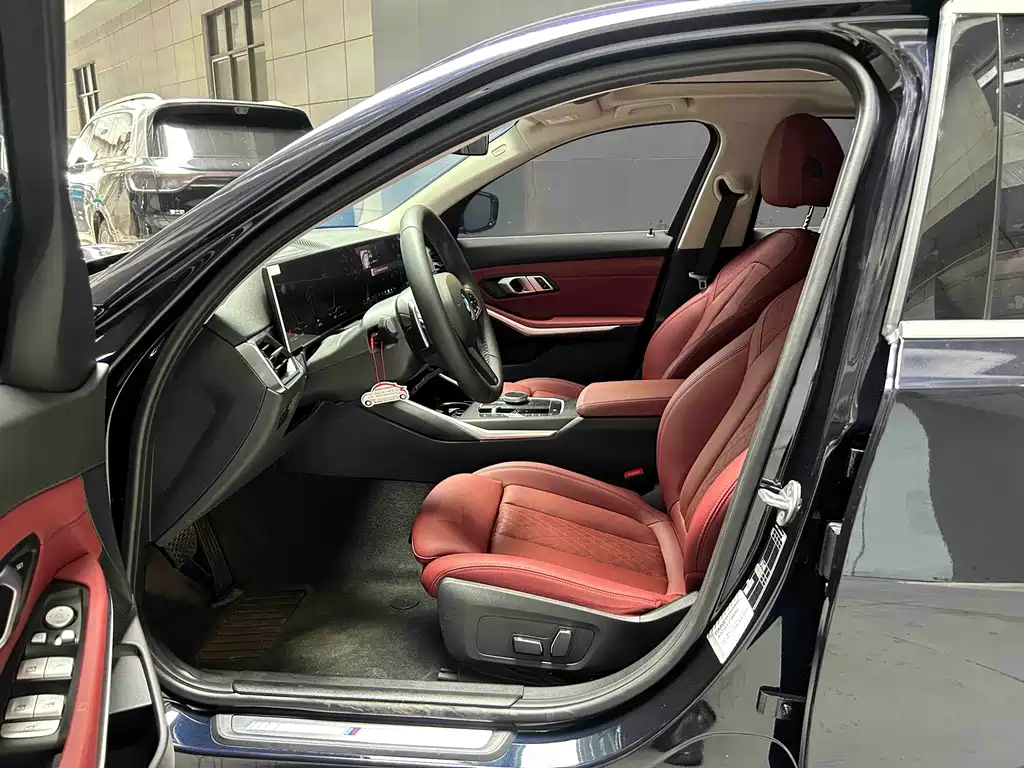BMW 3 Series — миниатюра 11