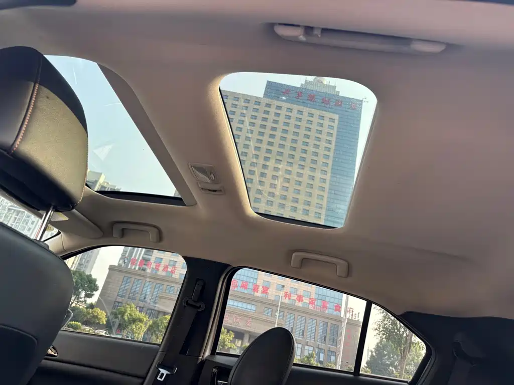 Mitsubishi Eclipse Cross — миниатюра 21