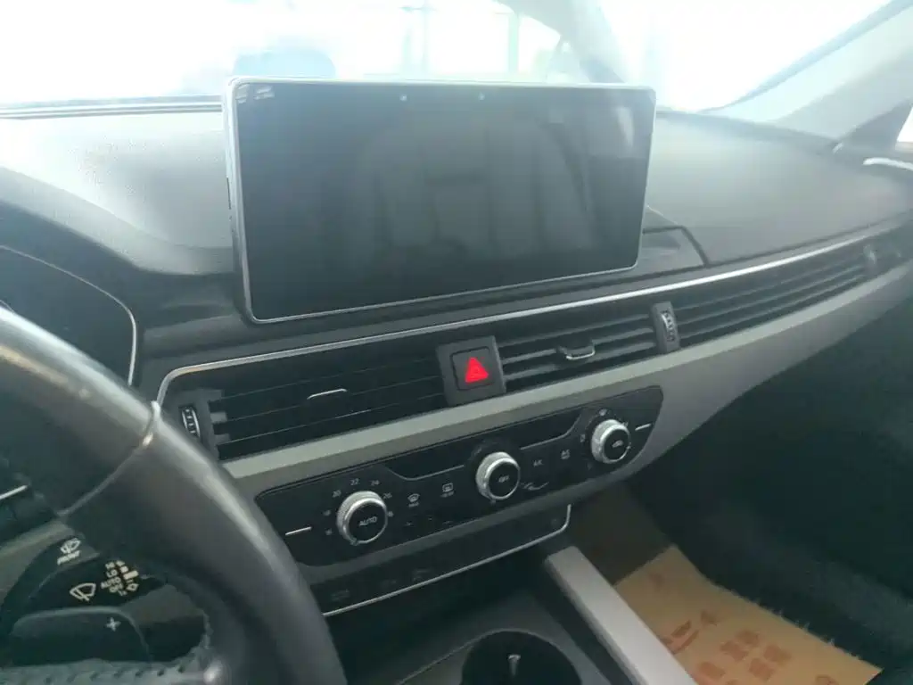 Audi A4L — миниатюра 13
