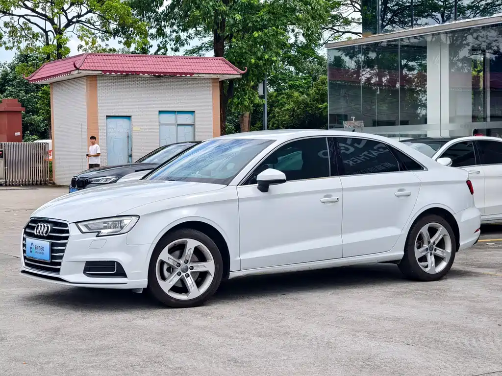 Audi A3 — миниатюра 3