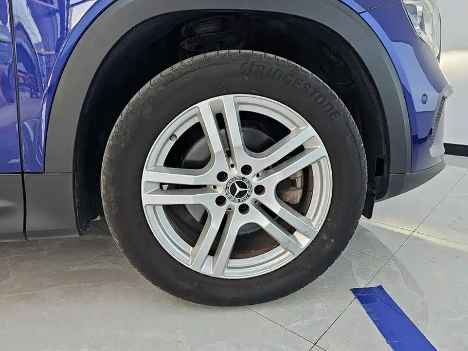 Mercedes-Benz GLB — миниатюра 6
