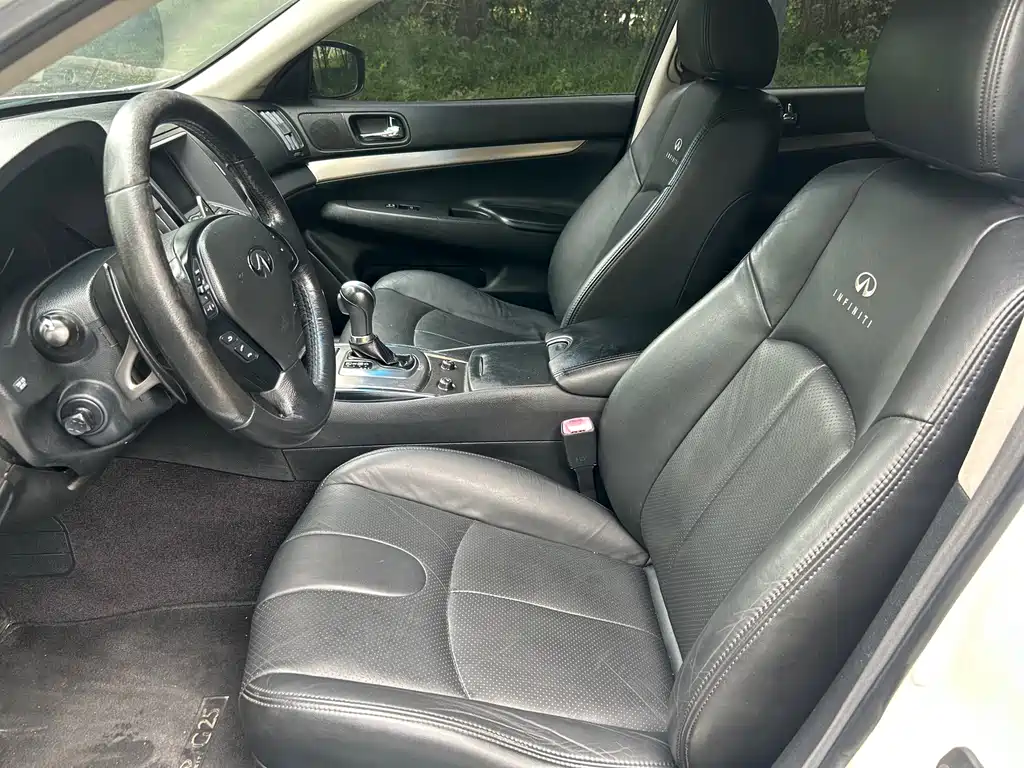Infiniti G — миниатюра 14