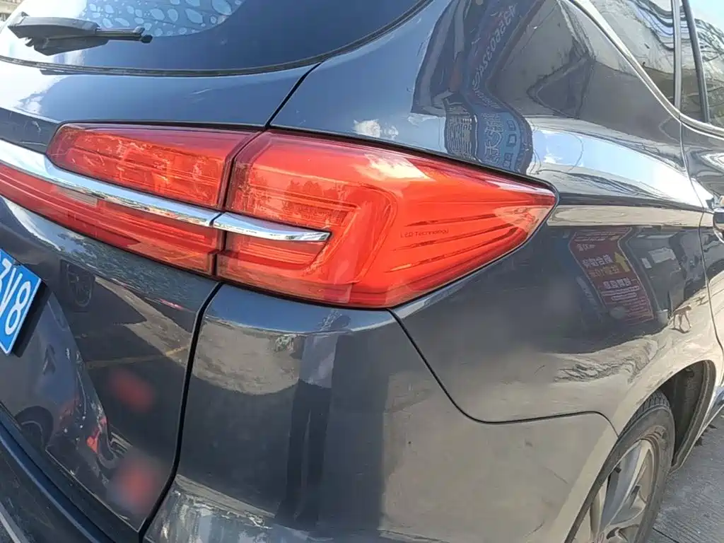 BYD Song — миниатюра 8
