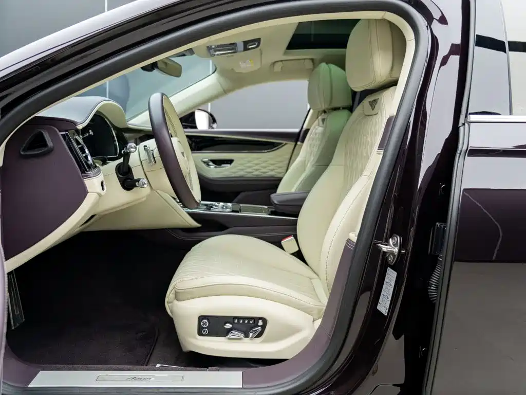 Bentley Flying Spur — миниатюра 9