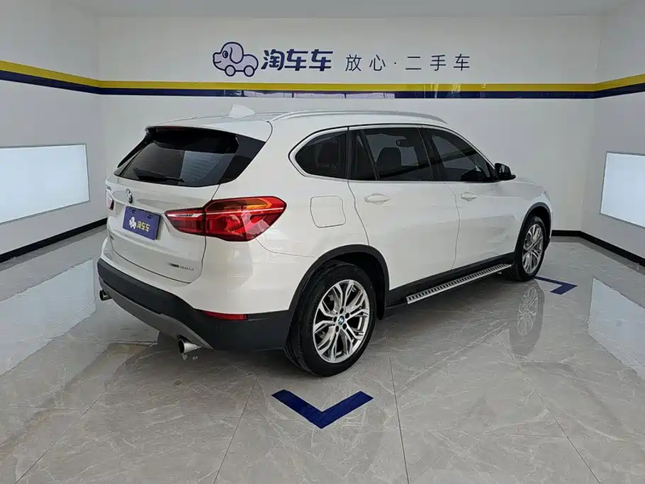 BMW X1 — миниатюра 3