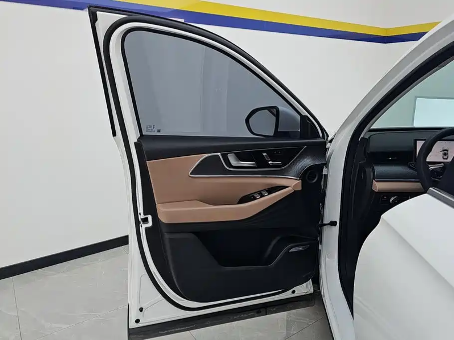 Chery Tiggo 8L — миниатюра 7
