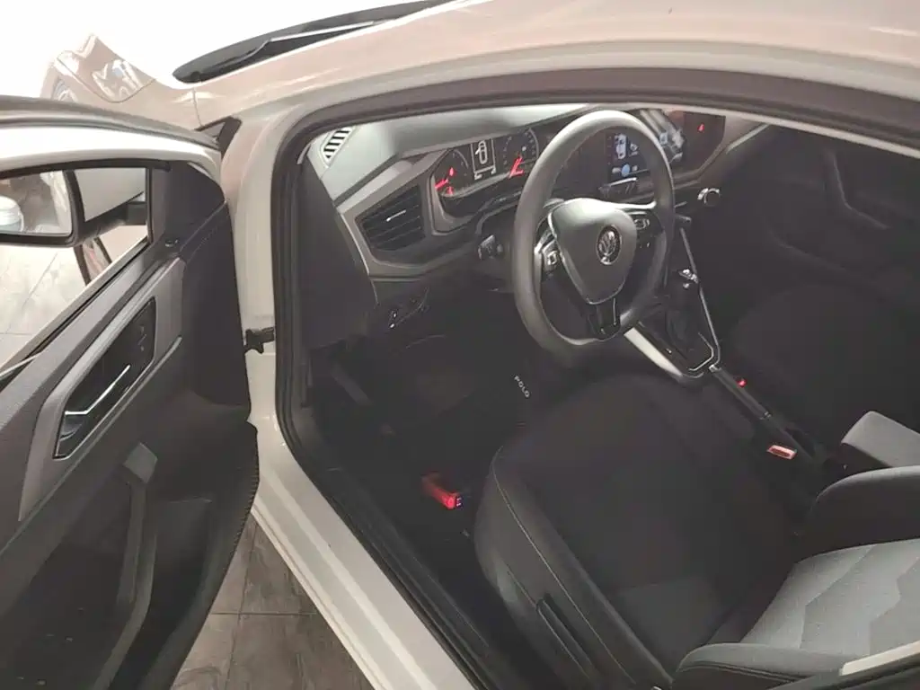Volkswagen Polo — миниатюра 16