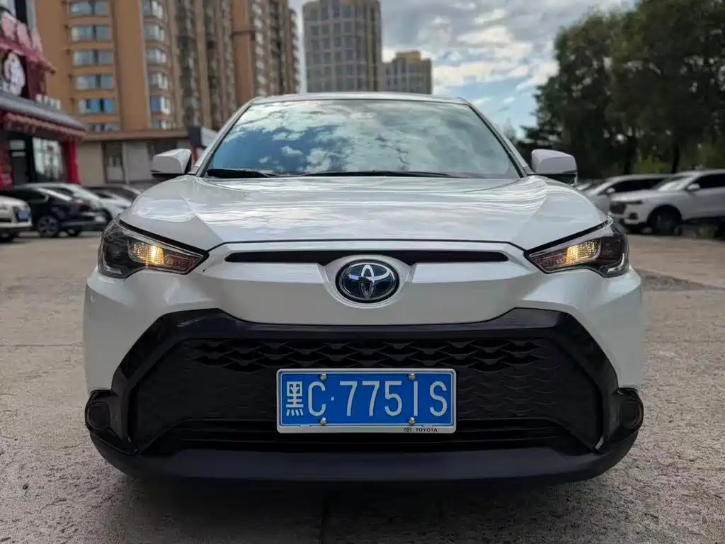 Toyota Frontlander — миниатюра 2