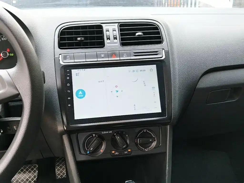 Volkswagen Polo — миниатюра 13