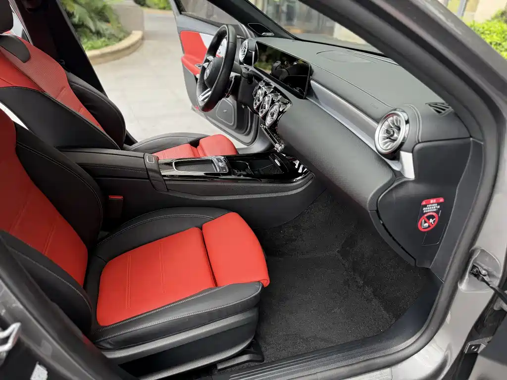 Mercedes-Benz A-Class A MG A AMG 2025 AMG A 35 L 4MATIC