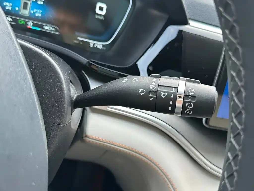 BYD PLUS New Energy — миниатюра 26