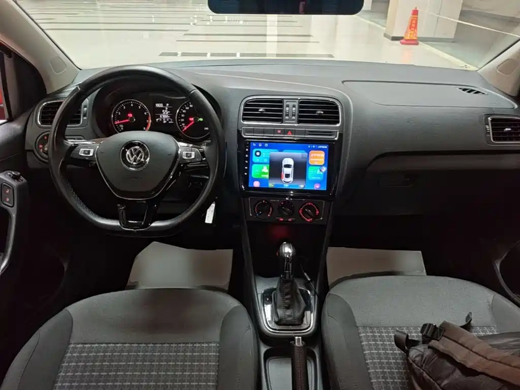 Volkswagen Polo — миниатюра 10