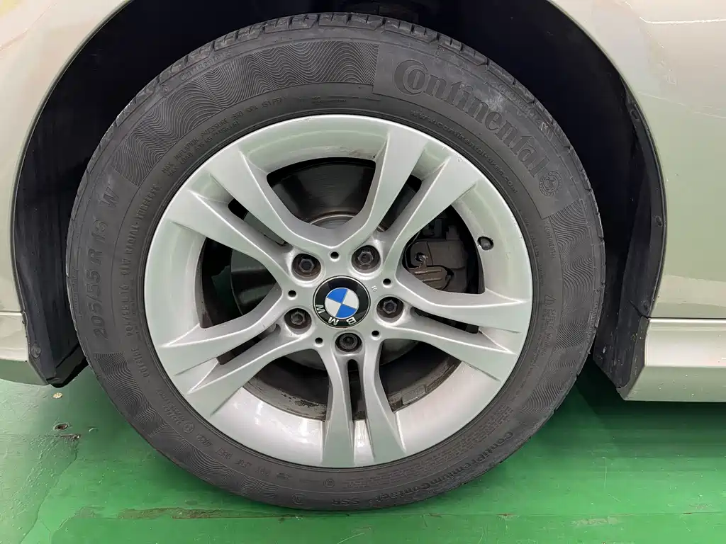 BMW 3 Series — миниатюра 28