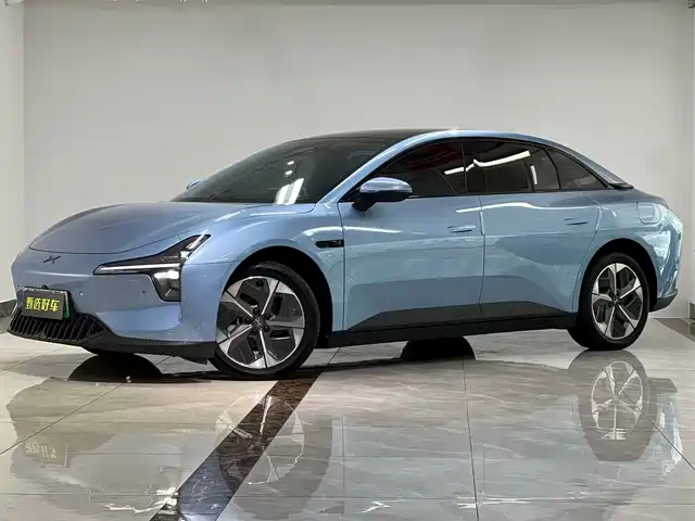 2025 Xpeng Mona M03