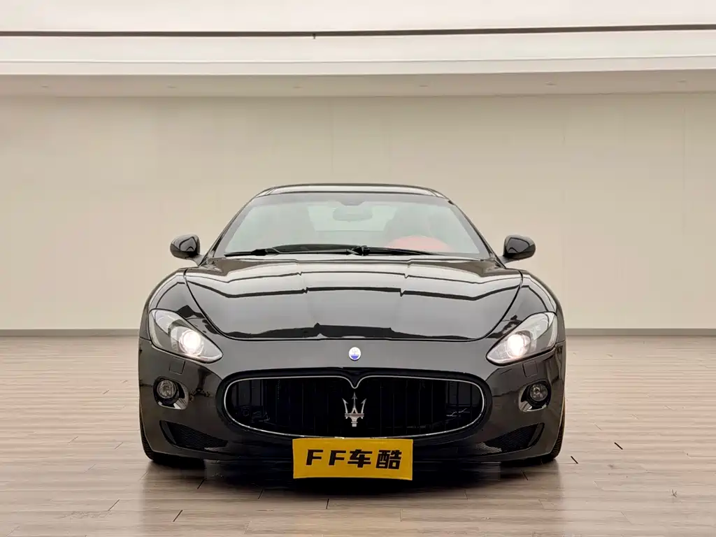 Maserati GranTurismo — миниатюра 3