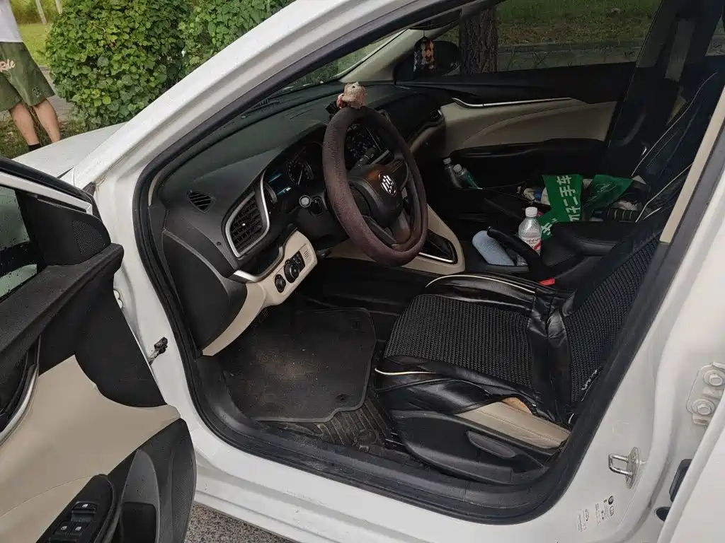 Buick Excelle — миниатюра 17