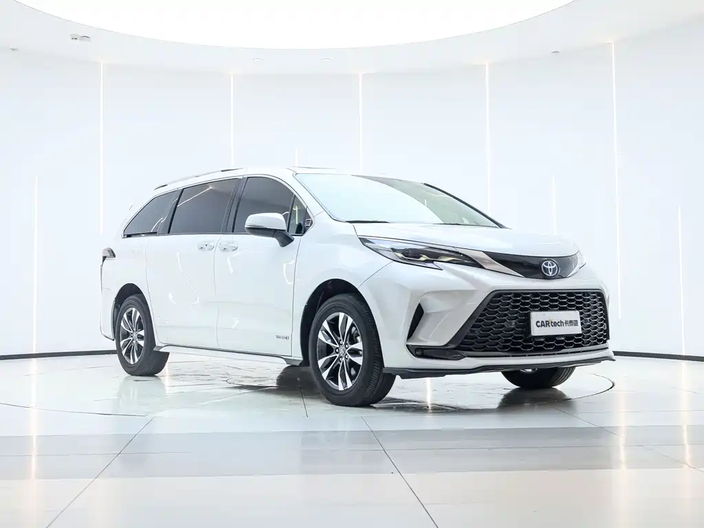 Toyota Granvia 2023 2.5L Luxury