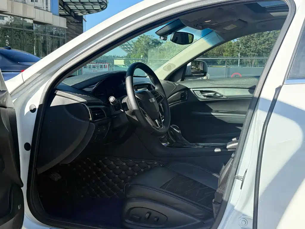 Cadillac ATS-L — миниатюра 6