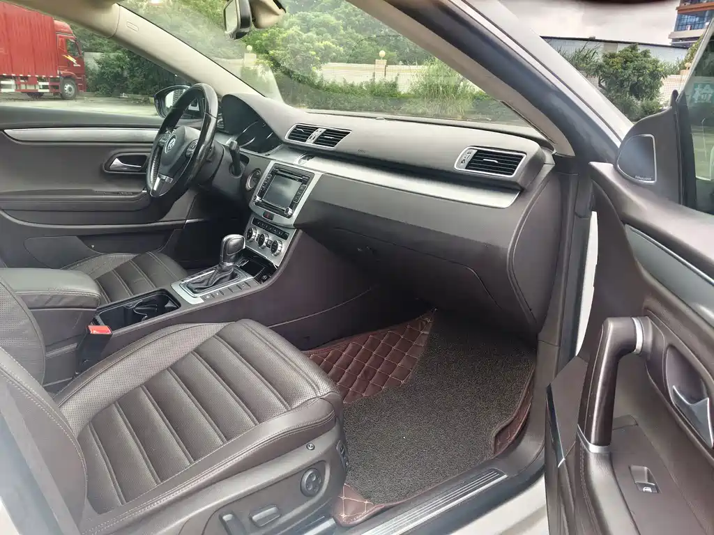 Volkswagen CC — миниатюра 9