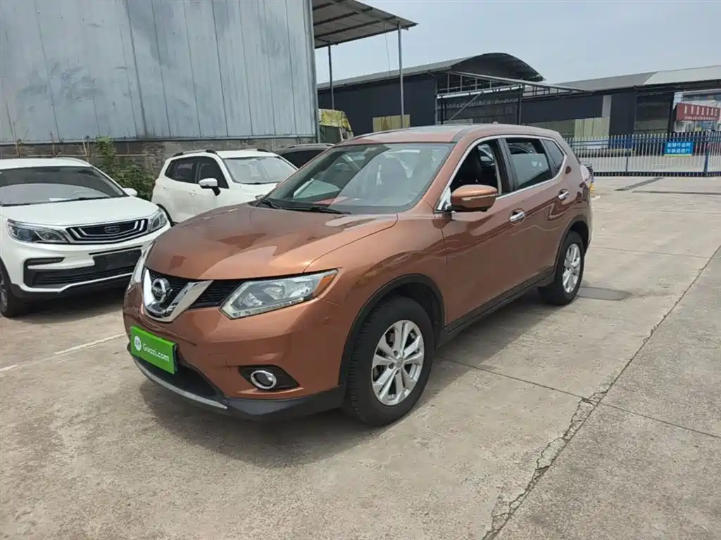 Nissan X-Trail 2015