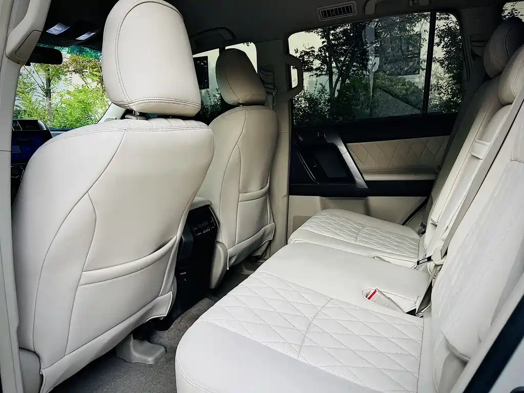 Toyota Prado (Import) 2.7L Auto Luxury Edition, фото 15