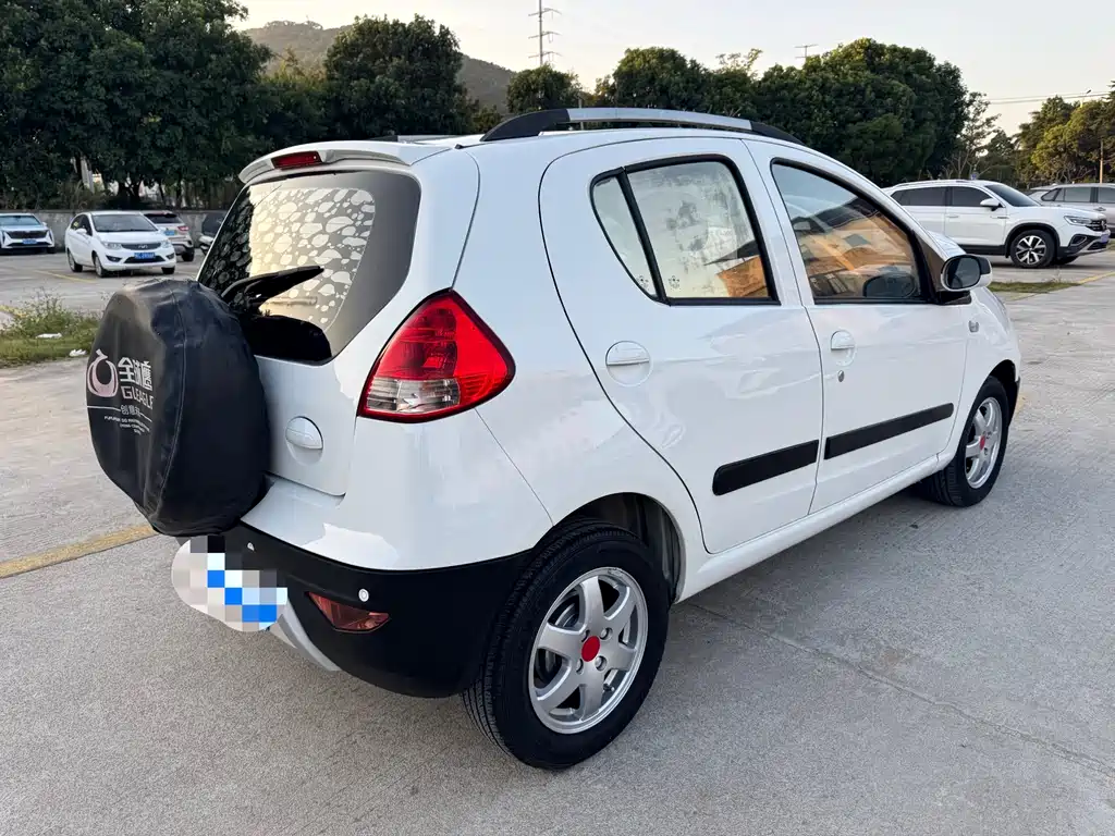 Geely GX2 — миниатюра 7