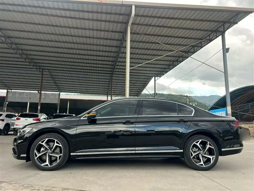Volkswagen Magotan 2026 3000 380TSI DSG Luxury