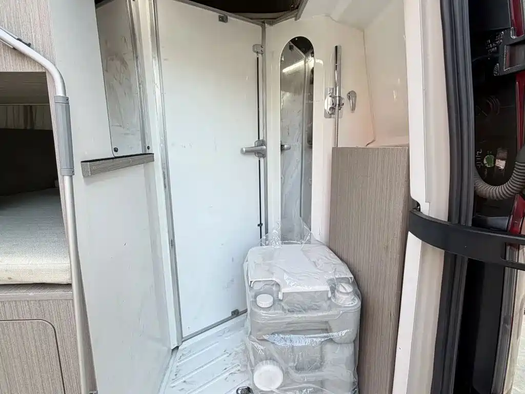 Ford Transit — миниатюра 4