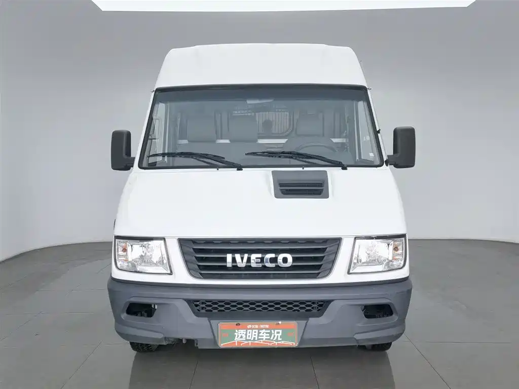 IVECO PROUD
